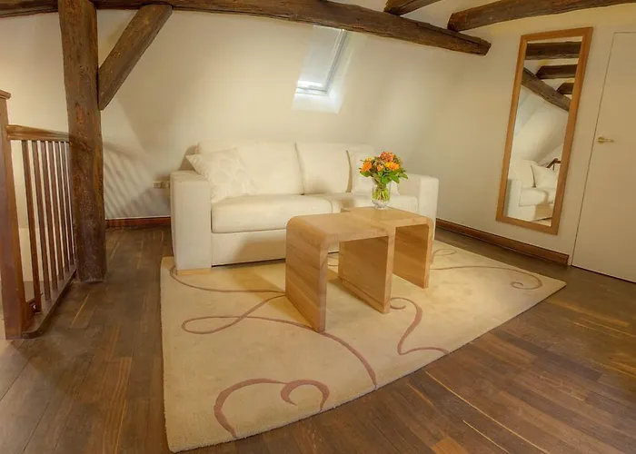 カルチャーブラウライ ホテル